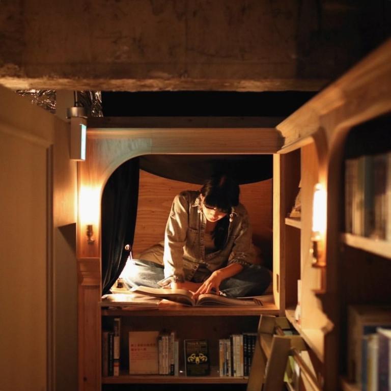 Book And Bed Tokyo Ikebukuro Tóquio Exterior foto
