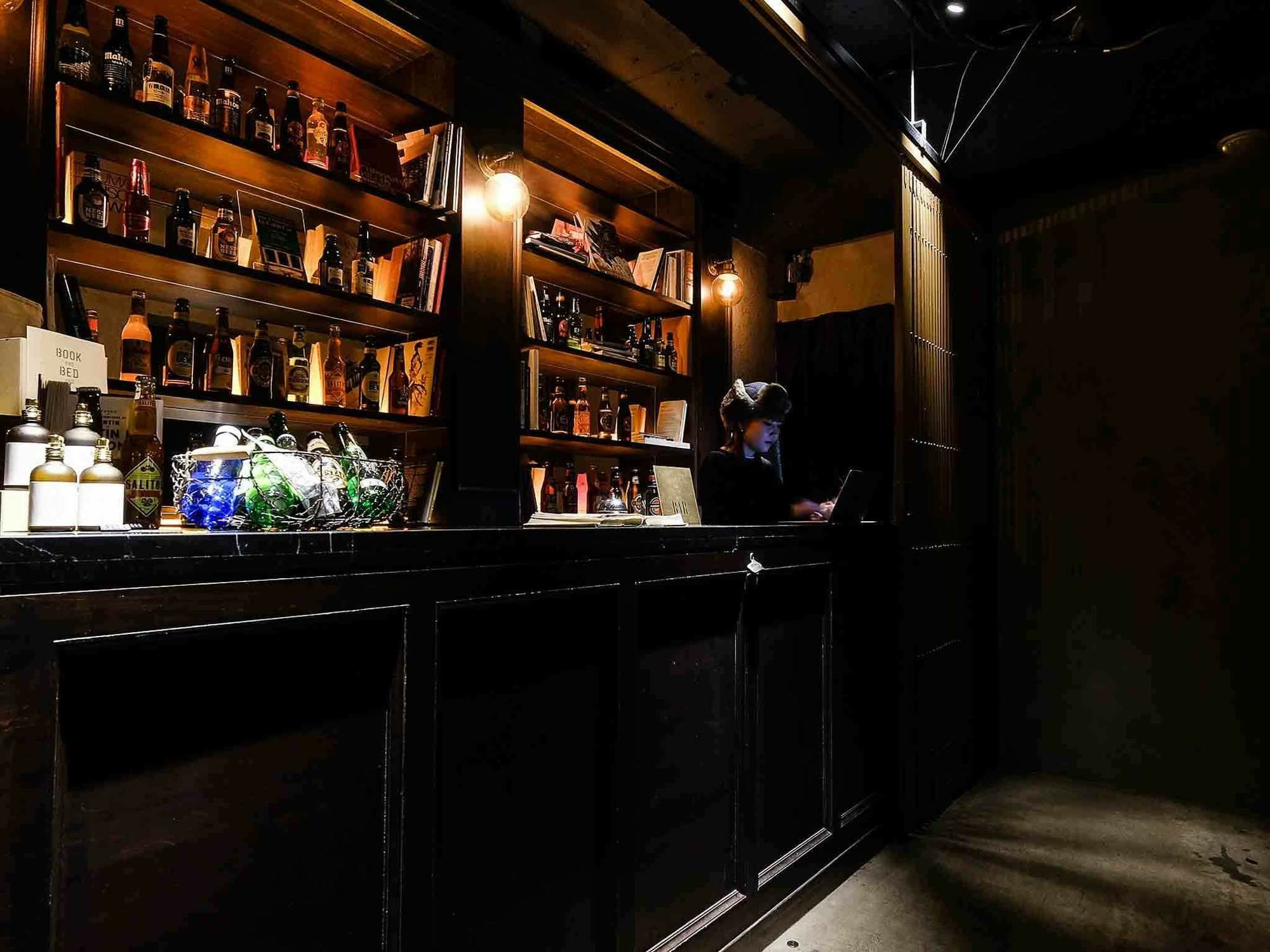 Book And Bed Tokyo Ikebukuro Tóquio Exterior foto